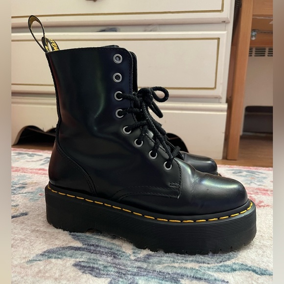 Dr.Martens Jadon Smooth Leather Platform Boots - Picture 3 of 9